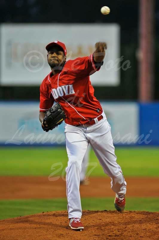 Yunior Novoa en acción